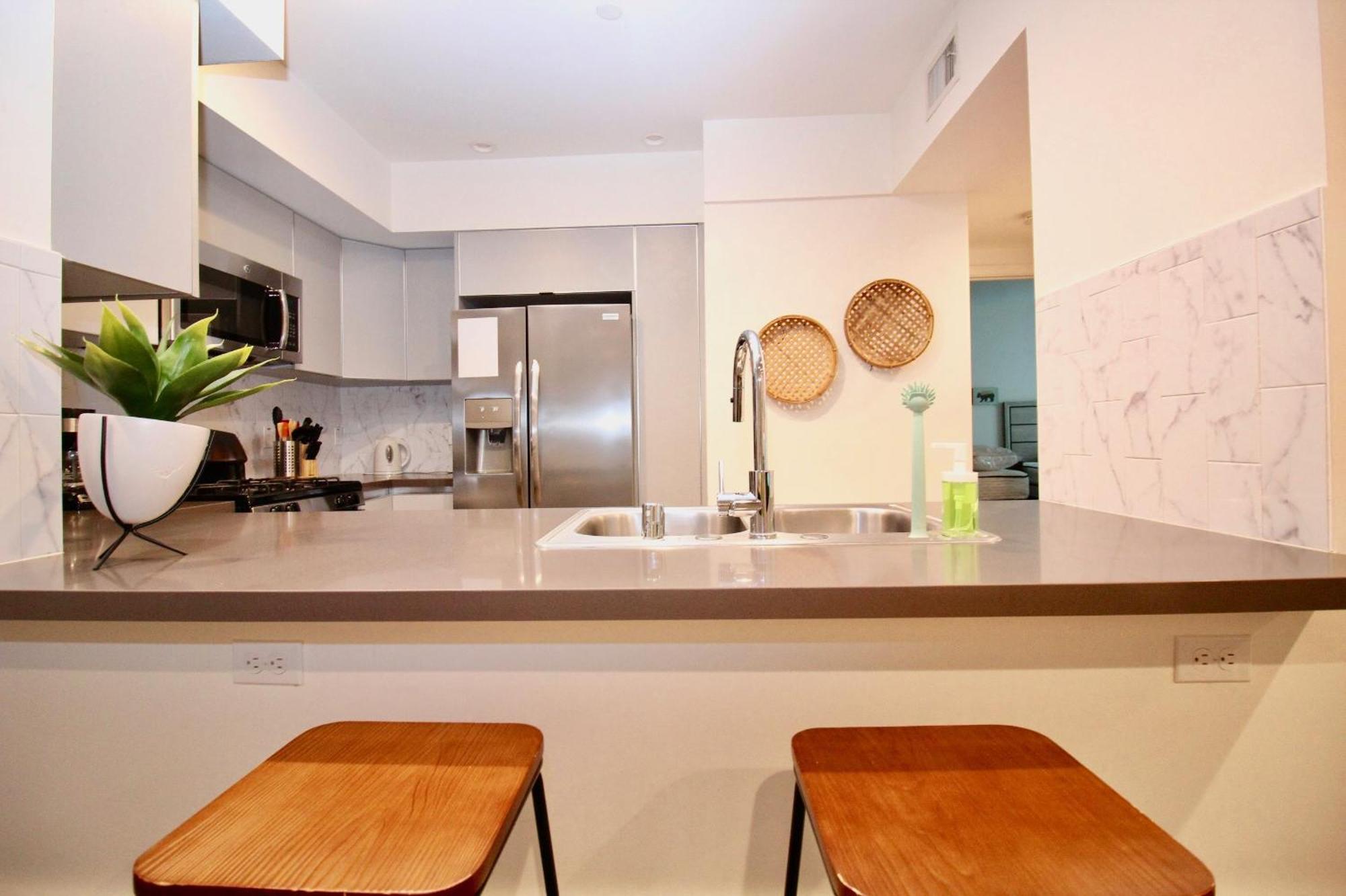 Los Angeles Premium Suites With Free Parking Номер фото